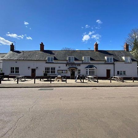 The Coffee Pot Tavern Bed & Breakfast Potterspury Exterior photo
